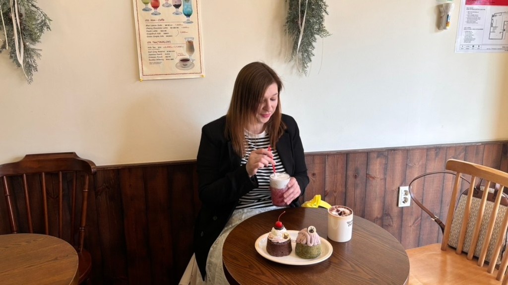 Vlog: Day 11 Seoul | Ghibli Café, Gluten-Free Pizza & Last-Minute Shopping in&nbsp;Myeongdong